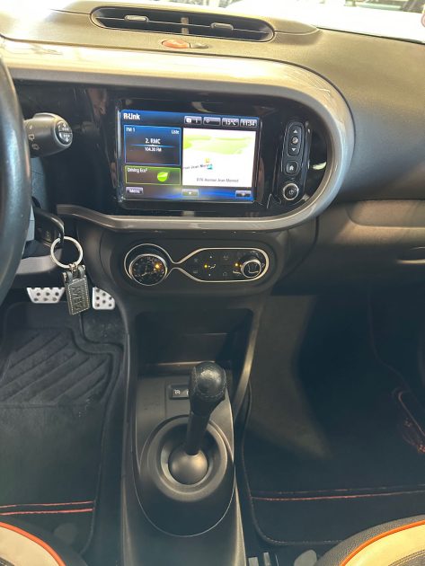 RENAULT TWINGO III 110 cv GT BOITE AUTOMATIQUE