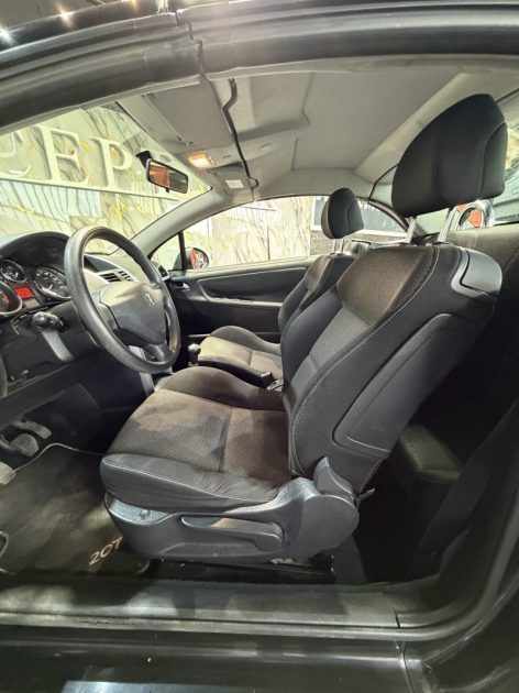 PEUGEOT 207 CAB COUPE 1.6 FILOU 2007 - 120 CH - 75 .336Kms - Distrib ok - SUIVIT PEUGEOT