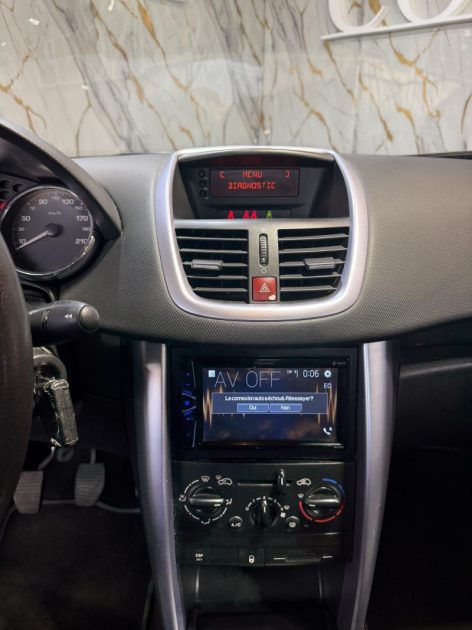 PEUGEOT 207 CAB COUPE 1.6 FILOU 2007 - 120 CH - 75 .336Kms - Distrib ok - SUIVIT PEUGEOT