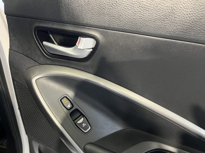 HYUNDAI SANTA FE 7 PL 2.2 CRDI 197CH 4WD EXECUTIVE / SUIVI HYUNDAI / TOIT OUVRANT 