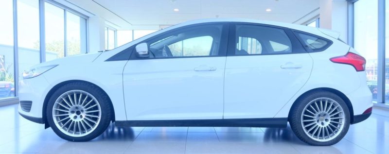FORD FOCUS 1ER MAIN PARFAIT ETAT GARANTIE 6MOIS
