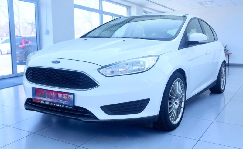 FORD FOCUS 1ER MAIN PARFAIT ETAT GARANTIE 6MOIS