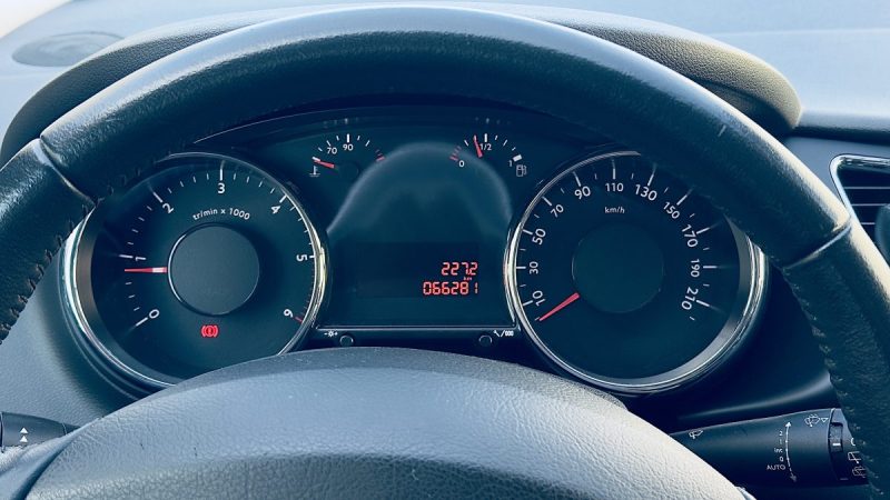 PEUGEOT 3008 1,6 E-HDI 115CV GARANTIE 6MOIS