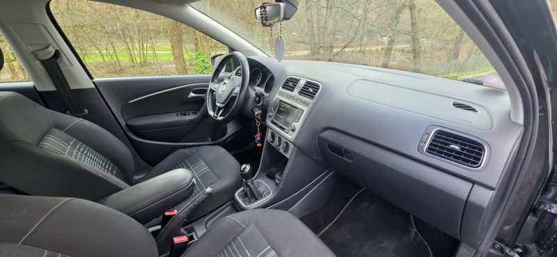 VOLKSWAGEN POLO 1.2 TSI 90ch BLUEMOTION TECHNOLOGY 
