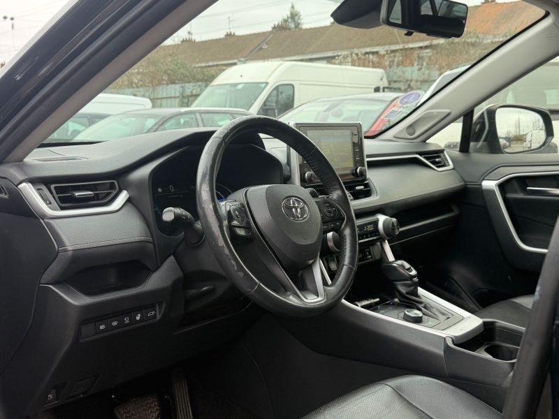 TOYOTA RAV4 HYBRIDE 218CH LOUNGE 2WD 
