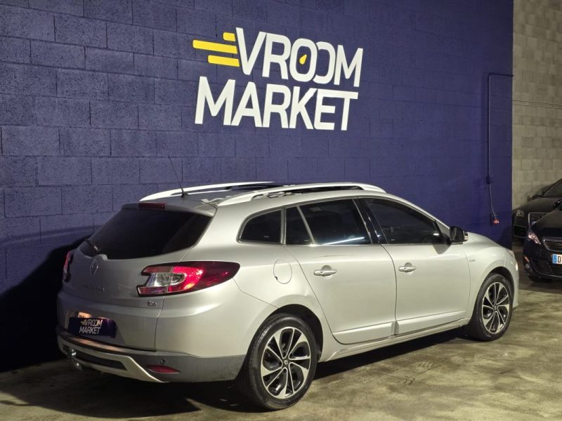 RENAULT MEGANE 3 1.2 TCE 130Cv BOSE - TOIT OUVRANT - BVA - CROCHET D'ATTELAGE - CT OK