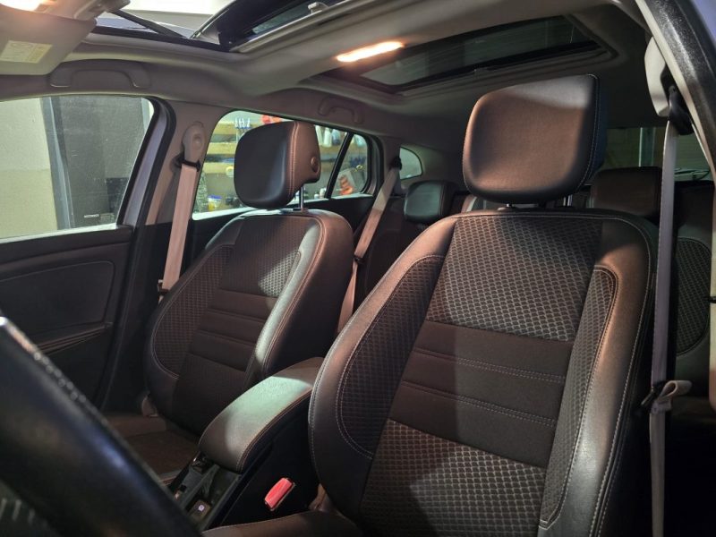 RENAULT MEGANE 3 1.2 TCE 130Cv BOSE - TOIT OUVRANT - BVA - CROCHET D'ATTELAGE - CT OK