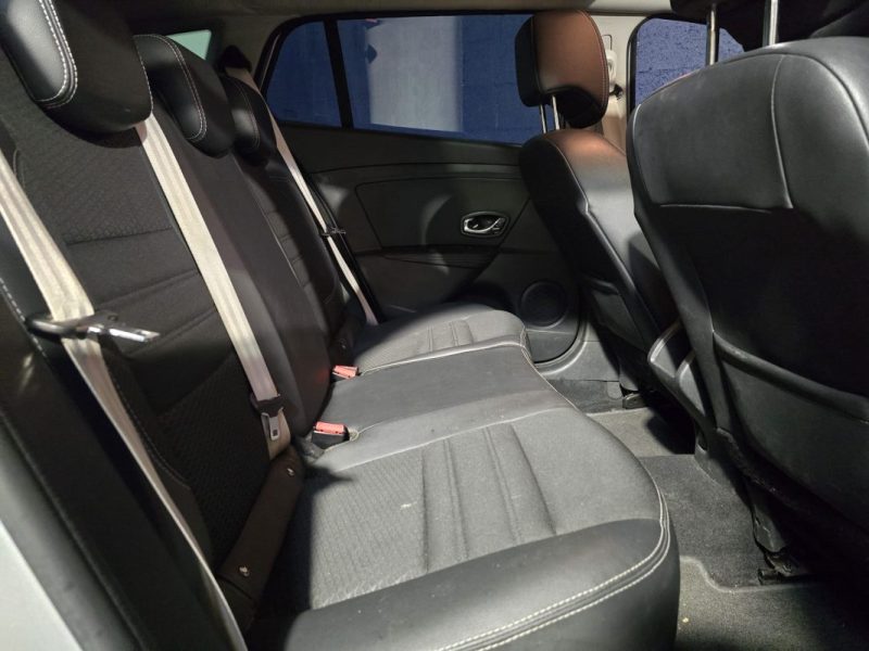 RENAULT MEGANE 3 1.2 TCE 130Cv BOSE - TOIT OUVRANT - BVA - CROCHET D'ATTELAGE - CT OK