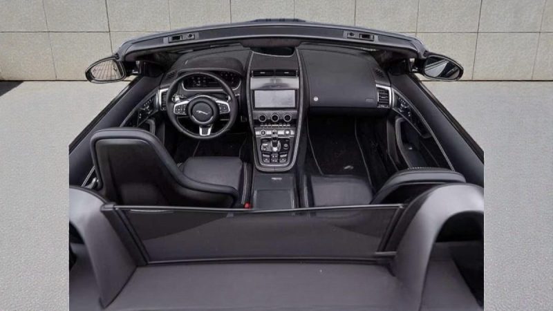 JAGUAR F-TYPE R-DYNAMIC P450