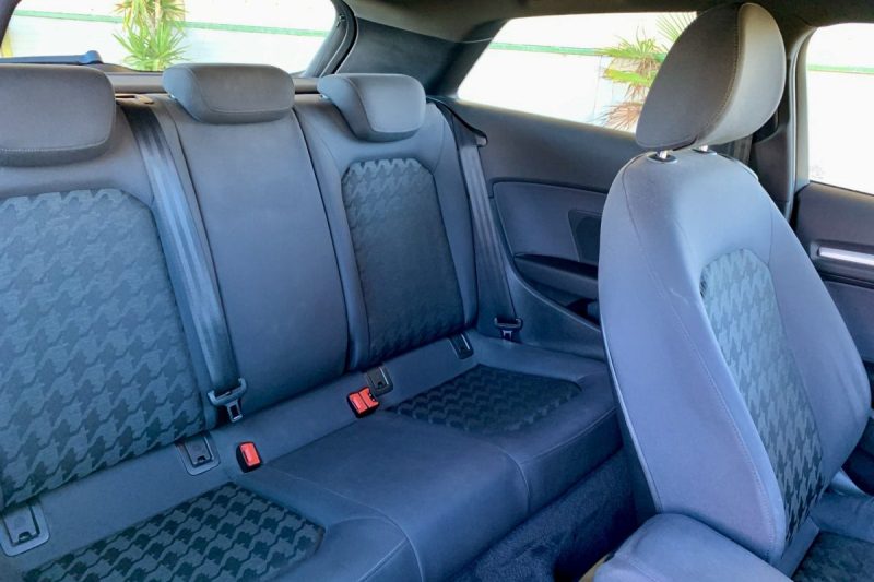 AUDI A3 1.6 TDI 110CH BUSINESS LINE BVM6 Garantie