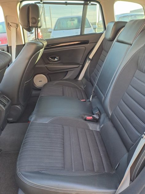 RENAULT LAGUNAIII 2.0 DCI 130CH ENERGY BOSE EDITION ECO² 2015