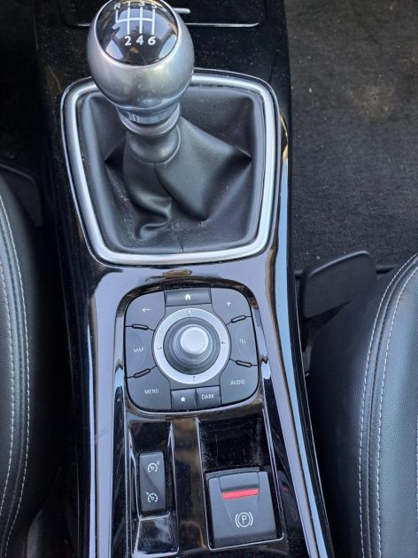 RENAULT LAGUNAIII 2.0 DCI 130CH ENERGY BOSE EDITION ECO² 2015