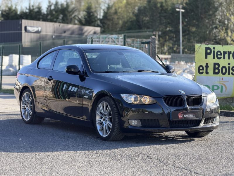 BMW SERIE 3 E92 320i 170 CV / Paiement en 4X ou 10X Possible