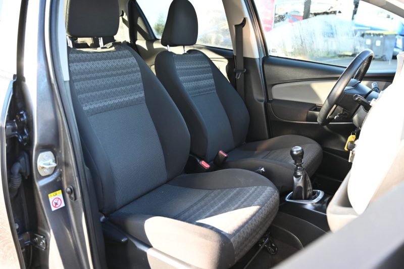 TOYOTA YARIS 100 VVT-I Dynamic 06/2016