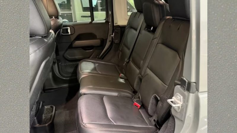JEEP WRANGLER 392 HEMI V8 RUBICON