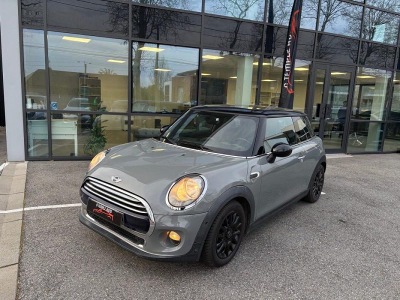 MINI MINI III COOPER 136CH PACK RED HOT CHILI BVA 2015