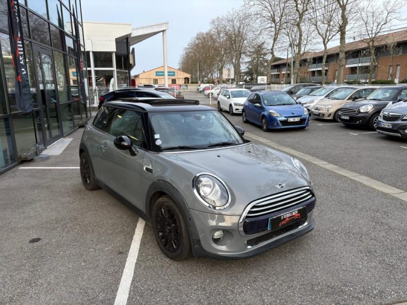 MINI MINI III COOPER 136CH PACK RED HOT CHILI BVA 2015