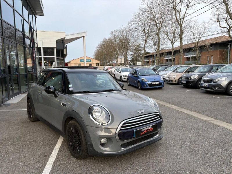 MINI MINI III COOPER 136CH PACK RED HOT CHILI BVA 2015