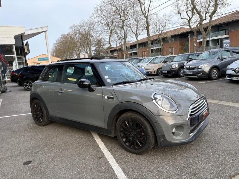 MINI MINI III COOPER 136CH PACK RED HOT CHILI BVA 2015