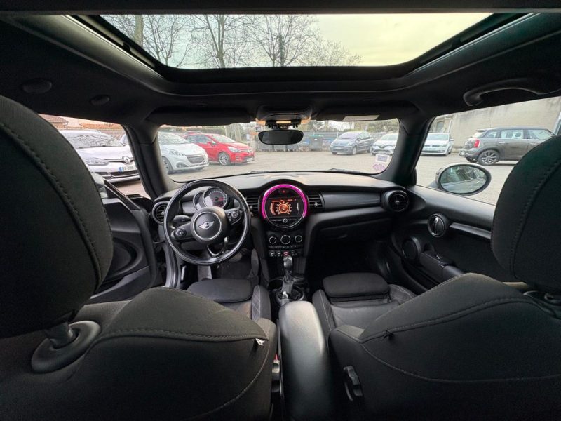 MINI MINI III COOPER 136CH PACK RED HOT CHILI BVA 2015