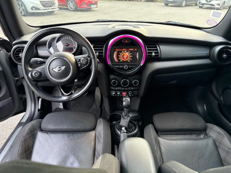 MINI MINI III COOPER 136CH PACK RED HOT CHILI BVA 2015