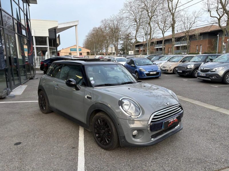 MINI MINI III COOPER 136CH PACK RED HOT CHILI BVA 2015