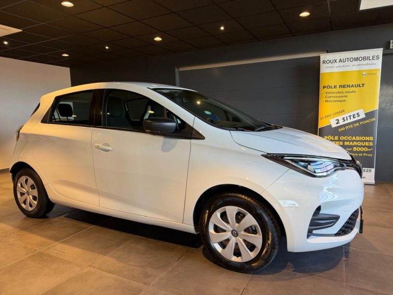 RENAULT  ZOE  LIFE R110 40 KWH ACHAT INTÉGRAL / ENTRETIEN RENAULT  2020