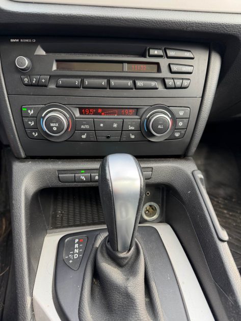 BMW X1 18I SDRIVE 150 BA - ATTELAGE AMOVIBLE - TOIT OUVRANT 