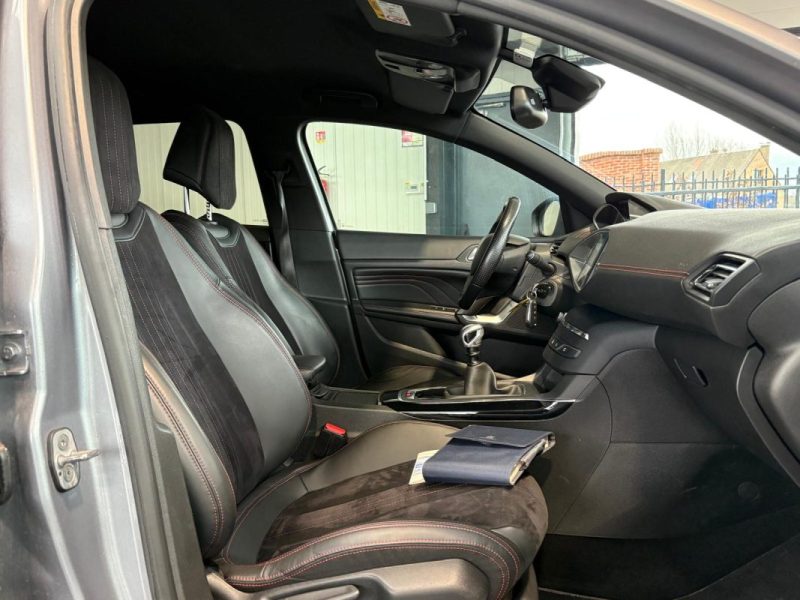 Peugeot 308 2.0 BlueHDi 150ch 🚗 GT Line ✨ Caméra 🔙 Reprise 🔄 Garantie 🛡️
