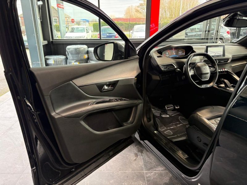 🔹 Peugeot 5008 GT – 2.0 BlueHDi 🔹 180Ch – Boîte automatique 🔹 Full options -  7Places - Garantie 