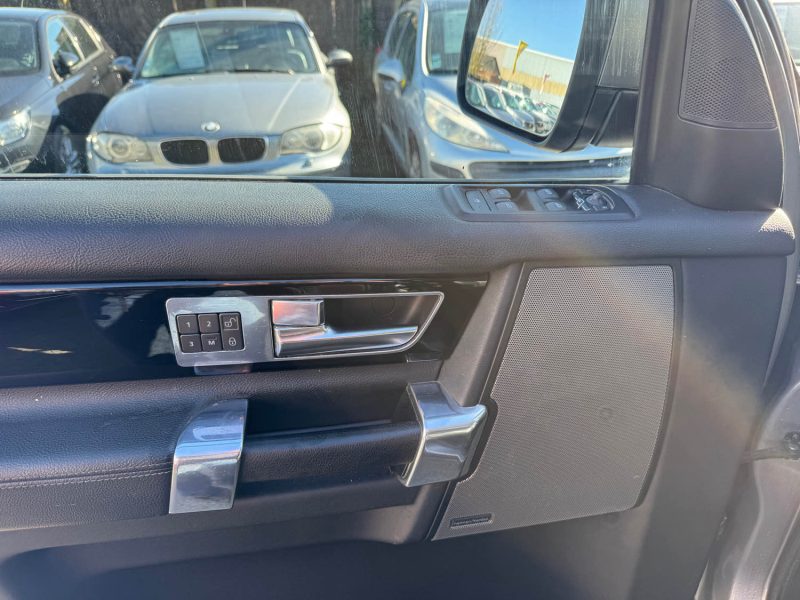 LAND ROVER DISCOVERY 3.0 SDV6 245 7 PLACES 4X4 2011