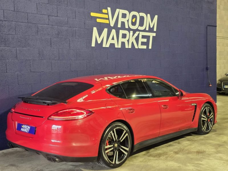 PORSCHE PANAMERA 4.8 V8 GTS - BVA PDK-ENTRETIEN PORSCHE COMPLET - PACK CHRONO - SIEGES 18 POSITIONS