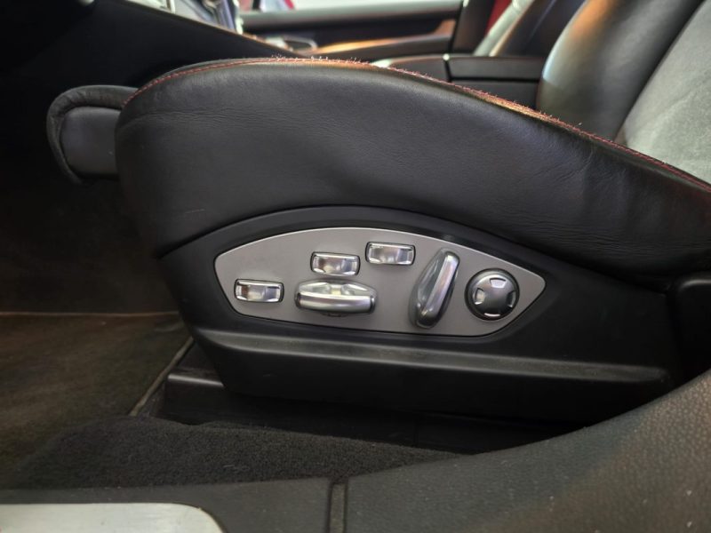 PORSCHE PANAMERA 4.8 V8 GTS - BVA PDK-ENTRETIEN PORSCHE COMPLET - PACK CHRONO - SIEGES 18 POSITIONS