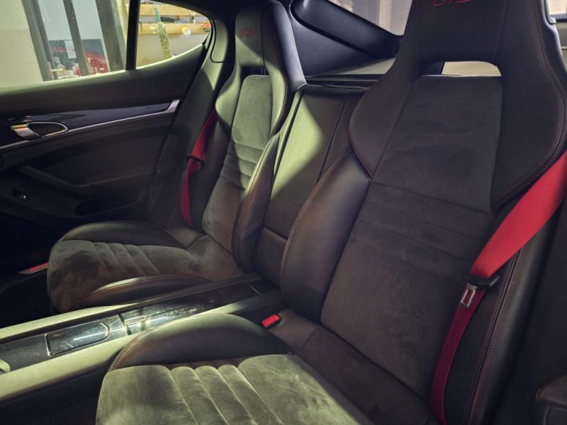 PORSCHE PANAMERA 4.8 V8 GTS - BVA PDK-ENTRETIEN PORSCHE COMPLET - PACK CHRONO - SIEGES 18 POSITIONS