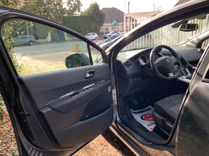 PEUGEOT 3008 1.6 HDI 16V 110 FELINE 2010