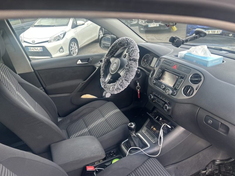 VOLKSWAGEN TIGUAN 2.0 TDI 140ch 4 MOTION TRENDLINE BVM6