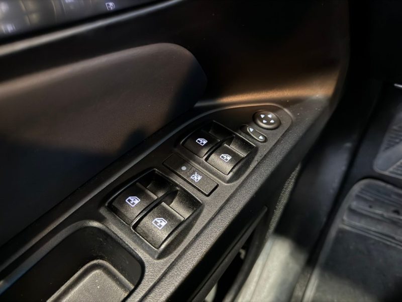 FIAT TIPO 1.0 FIREFLY TURBO 100 ch S/S CROSS / APPLE CARPLAY + CAMERA /