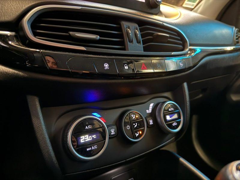 FIAT TIPO 1.0 FIREFLY TURBO 100 ch S/S CROSS / APPLE CARPLAY + CAMERA /