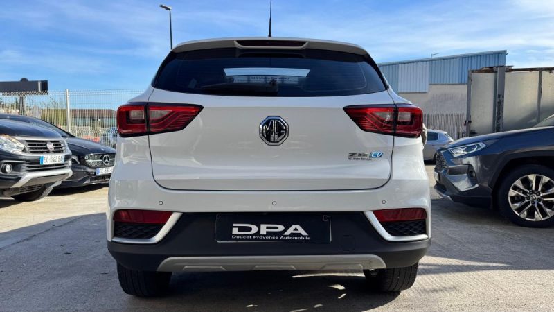 MG ZS SUV EV CM3 143CV  2021