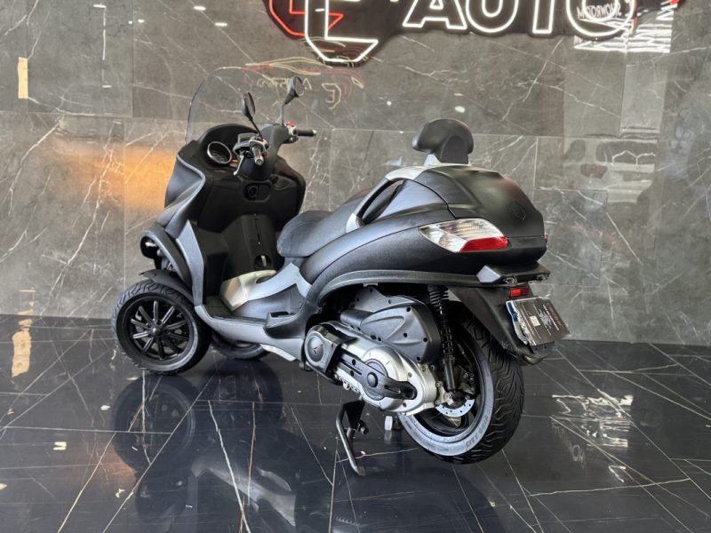 PIAGGIO MP3 40LT  2009