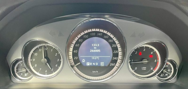 MERCEDES CLASSE E 220 CDI 170 AVANTGARDE BA 