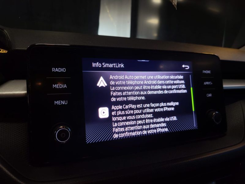 SKODA FABIA IV 1.0 TSi 95cv Turbo AMBITION CARPLAY / CAMERA DE RECUL