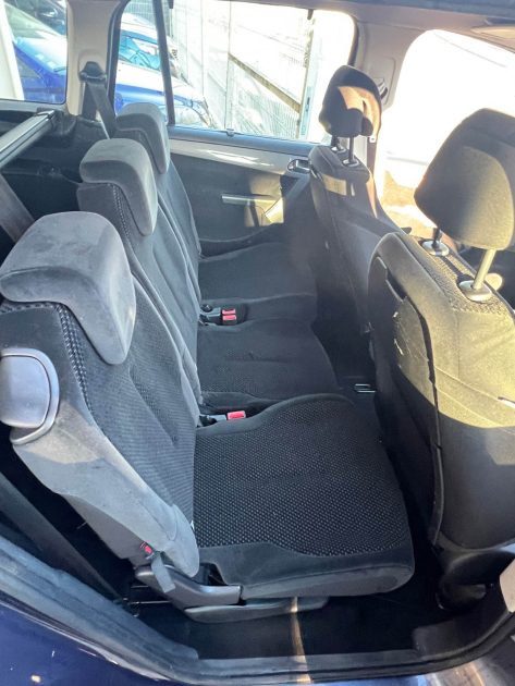 CITROEN C4 1.6 HDI 110CV BOITE AUTO 7 PLACES