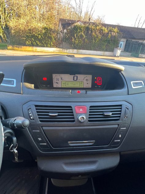 CITROEN C4 1.6 HDI 110CV BOITE AUTO 7 PLACES