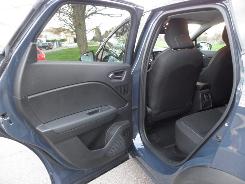 RENAULT  CAPTUR  1.0 TCE 100CV ZEN / 5CV 2020