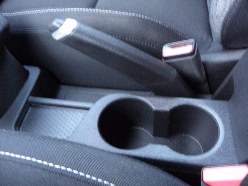 RENAULT  CAPTUR  1.0 TCE 100CV ZEN / 5CV 2020