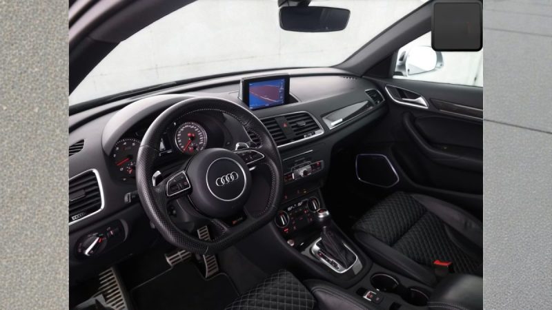 AUDI RSQ3 2.5 TFSI