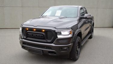 DODGE RAM 5.7L V8 LARAMIE QUAD