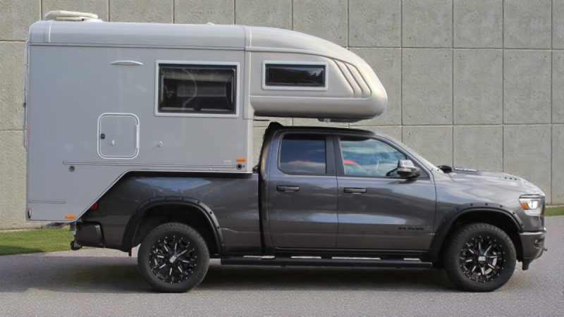 DODGE RAM 5.7L V8 LARAMIE QUAD