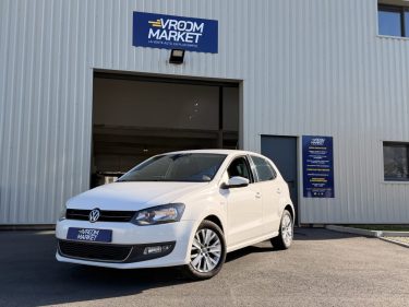 VOLKSWAGEN POLO - LIFE - 1.2i L - 60 ch - 2 EME MAIN - BVM - 2013 -